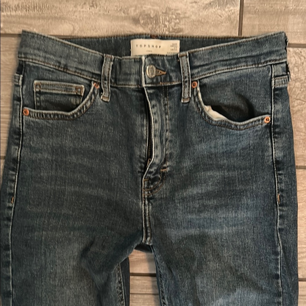 Topshop Blue Skinny Jeans with Classic Denim Appeal